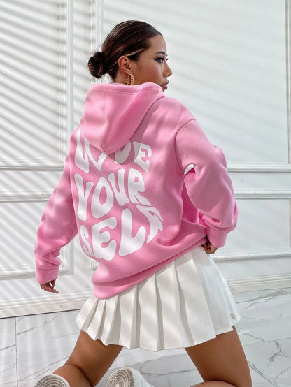 Zina® | Sudadera con capucha con hombros caídos y estampado “Love Yourself” en la espalda