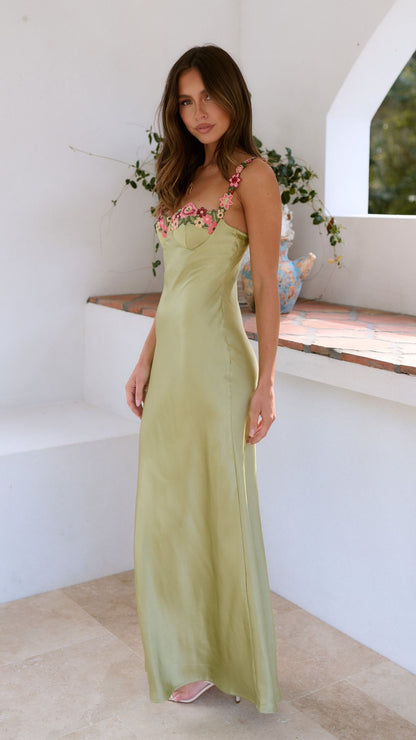 Tatiana® | Vestido largo con detalle floral