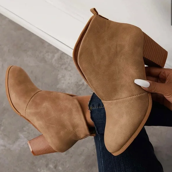 Zara® | Botines de mujer estilo V