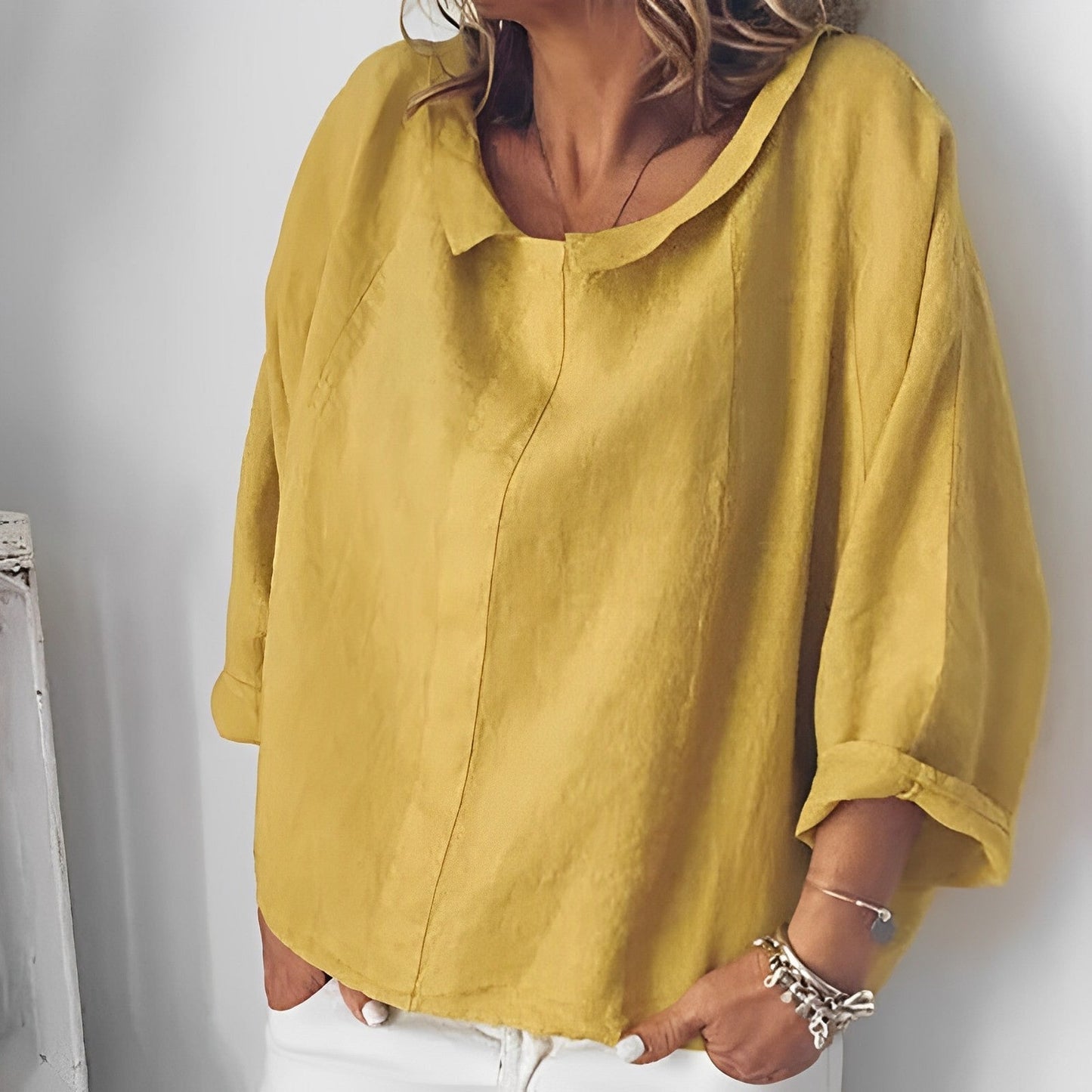 Serafina® | Blusa con escote amplio