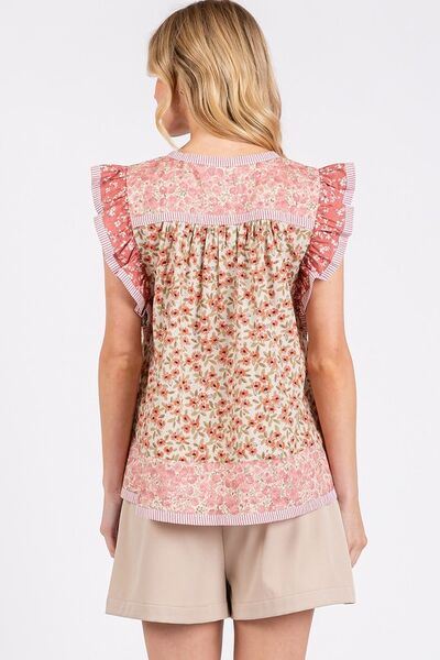 Yolanda® | Blusa con mangas japonesas y volantes con muescas florales