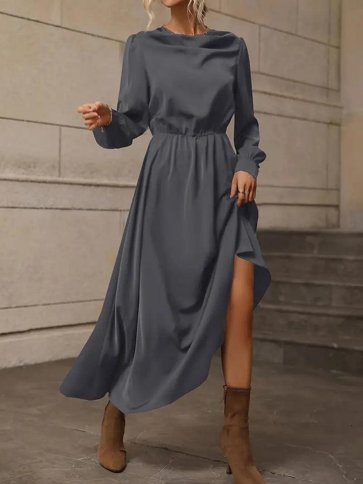 Soraya® | Vestido de invierno sencillo y elegante.