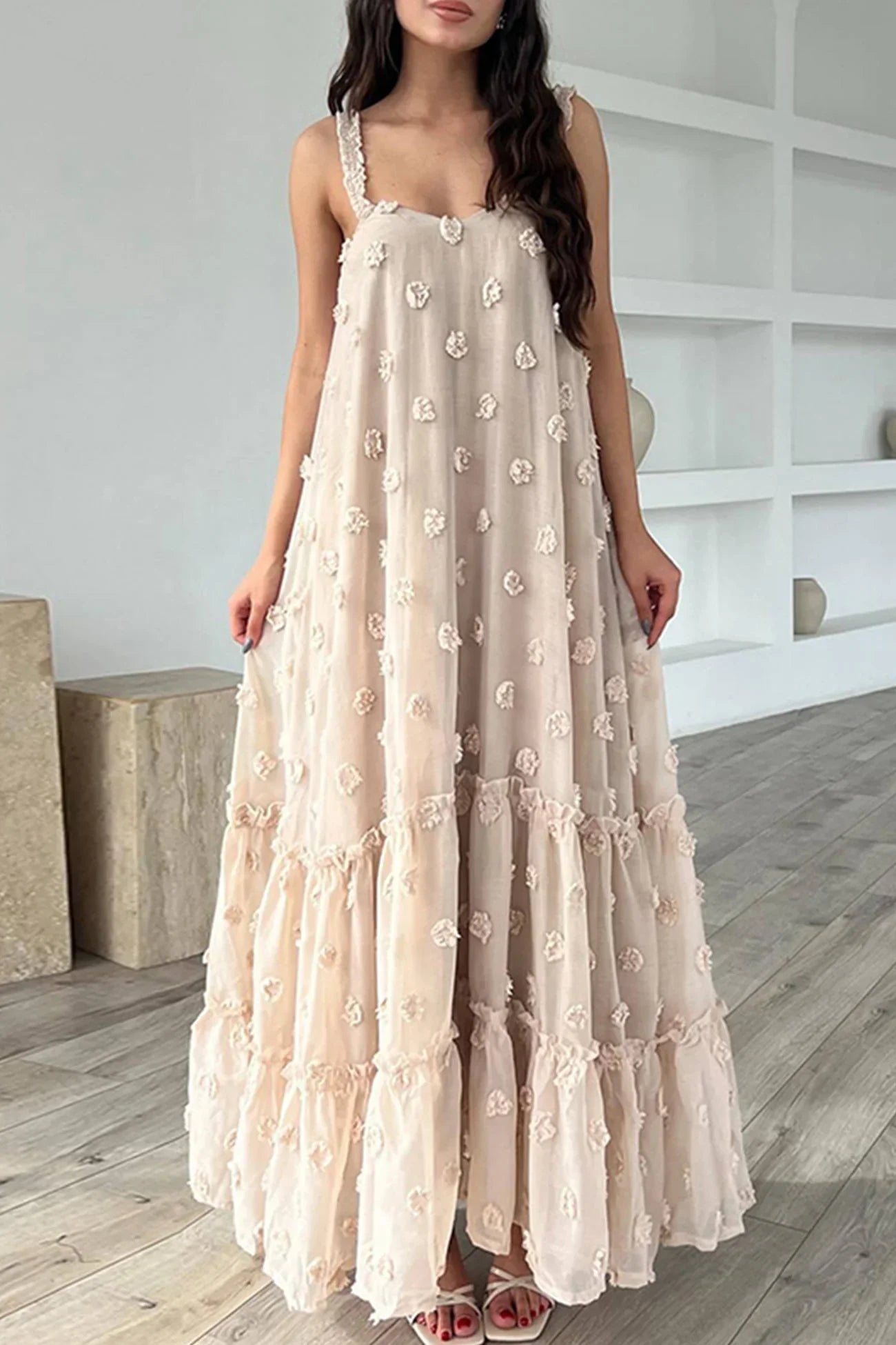 Pilar - Vestido de flores con grandes volantes