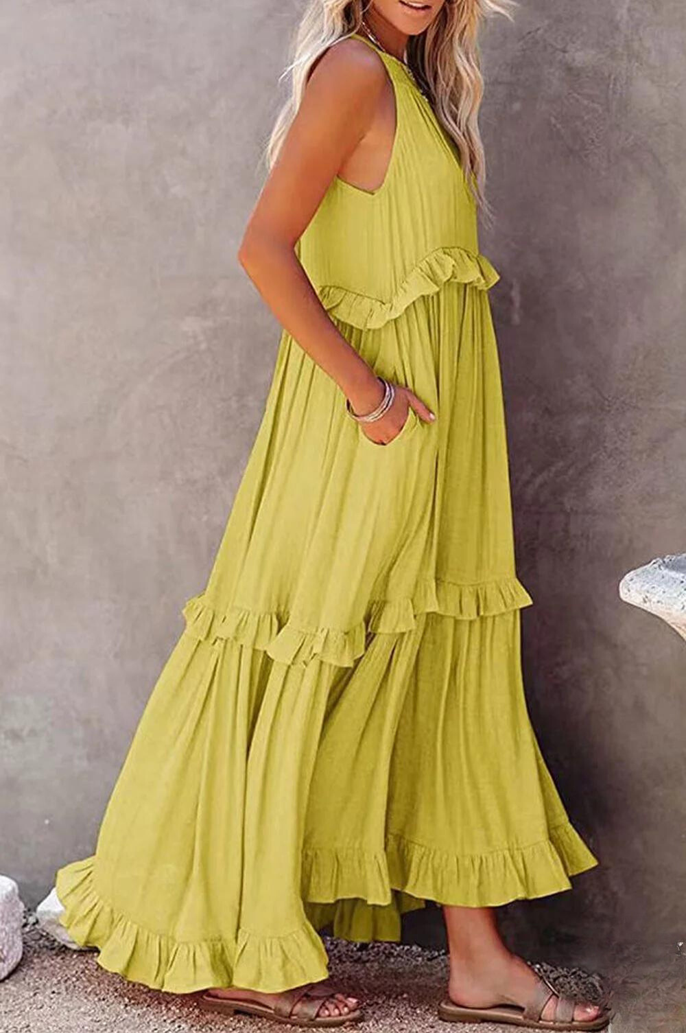 Helena - Vittoria Maxi Vestido Halter con Detalle de Volantes