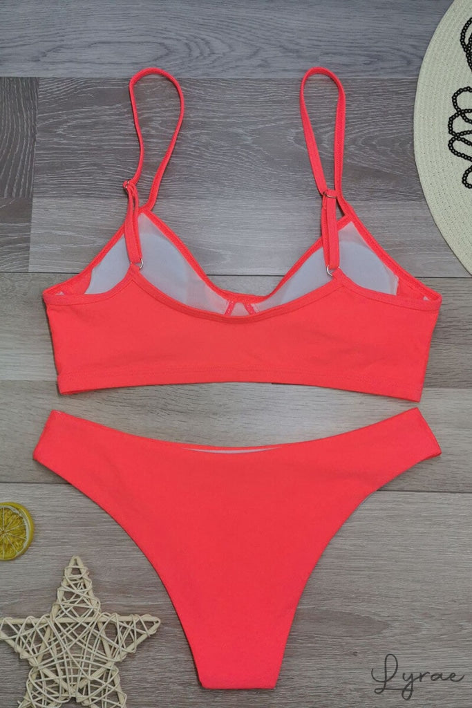 Ema® | Bikini push-up con top y tanga ala delta