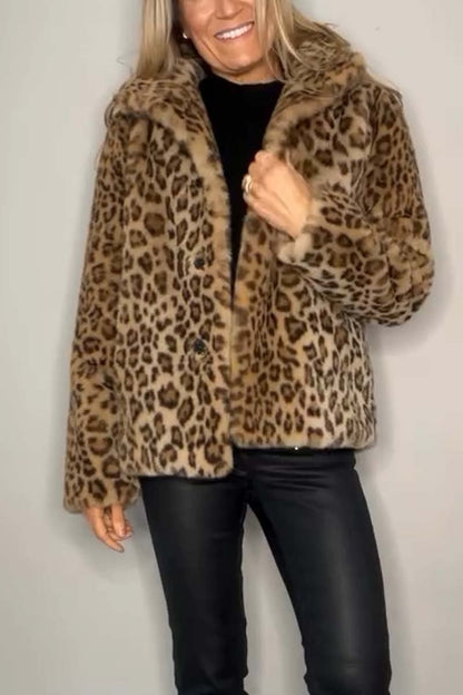 Sol® | Abrigo de invierno clásico para mujer con estampado de leopardo.