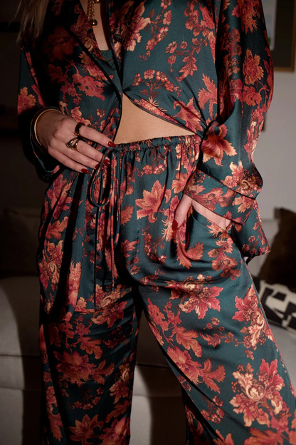 Conjunto de pijama Lotus