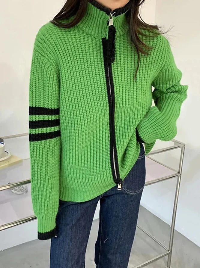 Andrea – Jersey Verde con Cuello Alto