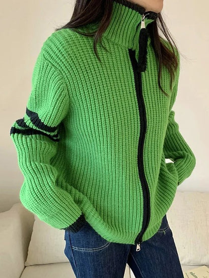 Andrea – Jersey Verde con Cuello Alto