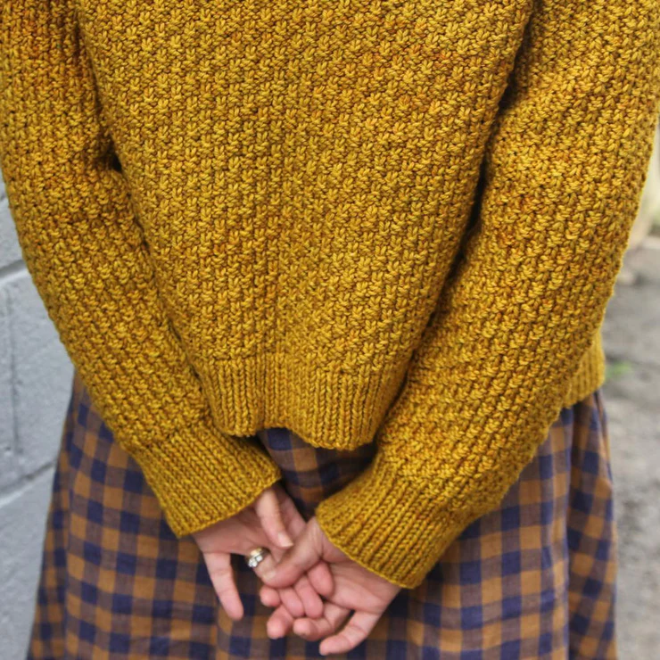 Tina - Pull jaune uni sans col